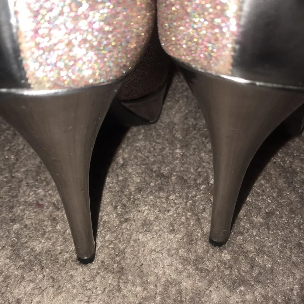 Marc Fisher glittery peep toe heels